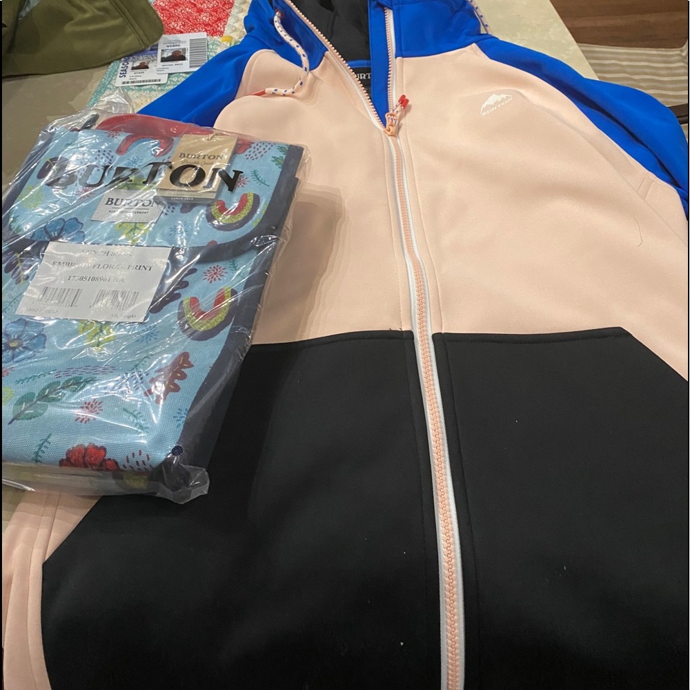 Winter gear. I’m listing this for 80